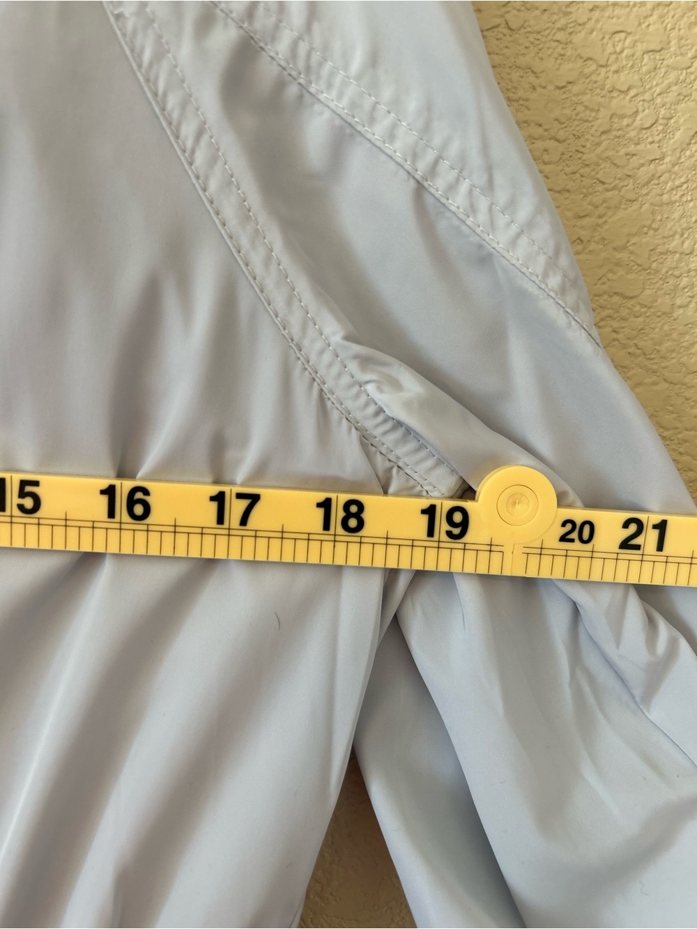 Athleta Light Gray Zip-Front Utility Anorak Rain Jacket Size XS - Picture 12 of 12